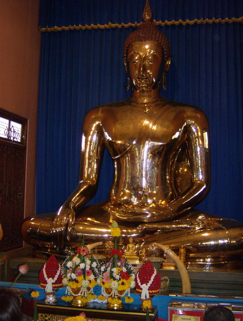 Thailand, Bangkok, Wat Traimit